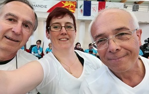 l'équipe de choc   les thion' normands   de gauche à droite: Jean- Marc,  Amélie et Jacques